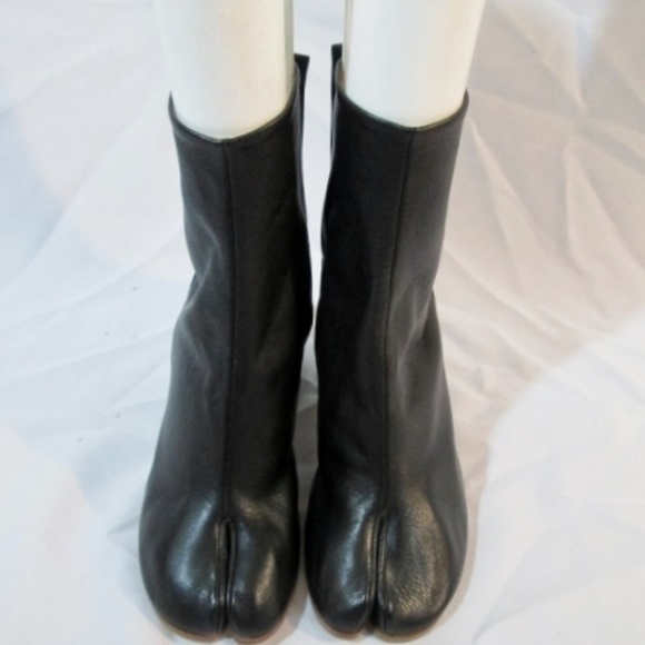 NEW MAISON MARTIN MARGIELA Split Toe Tabi Bootie - Picture 2 of 8
